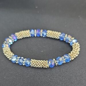 Elegant Blue and Gold Beaded Bracelet